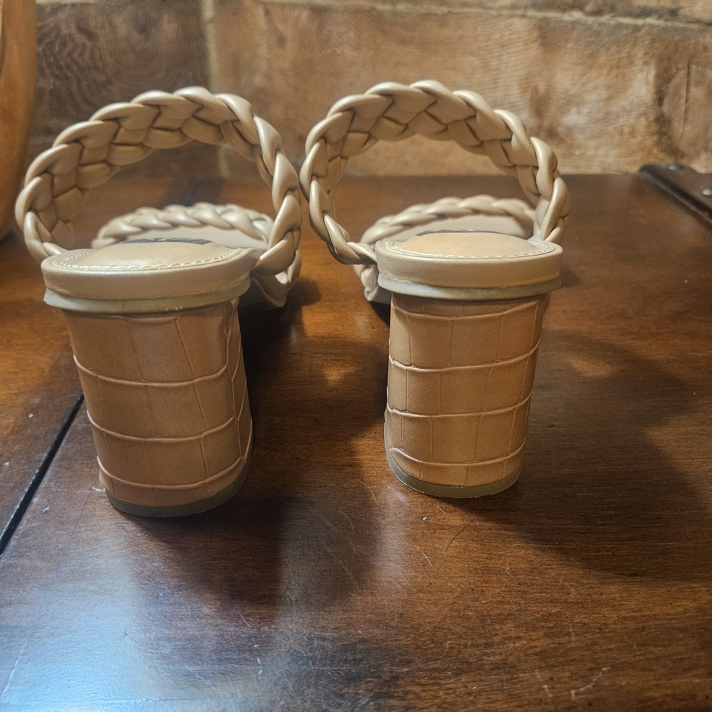 Dolce Vita Tan Braided Heels - Picture 6 of 10